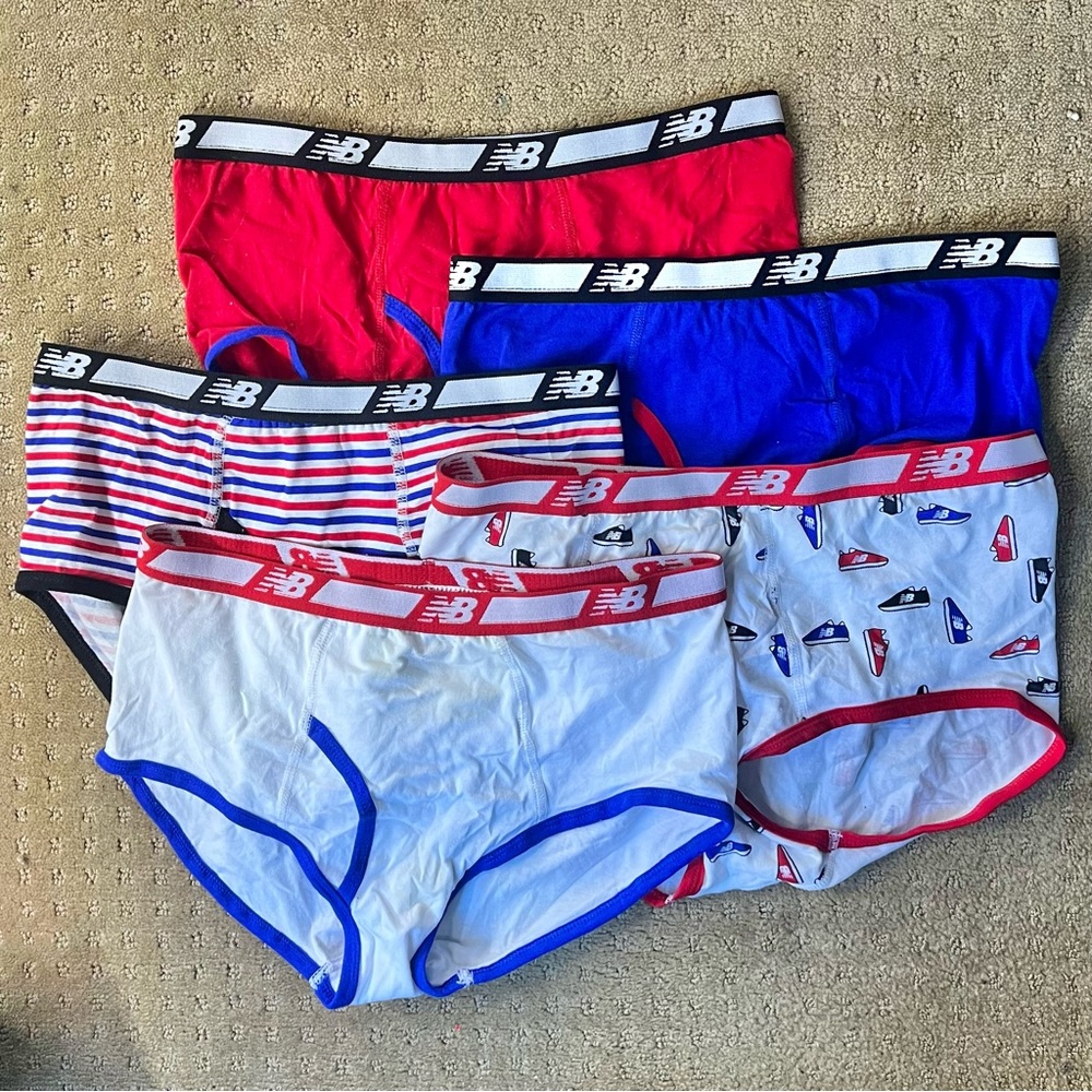5 New Balance Briefs, Boys XL/Men’s Small (28-30”)